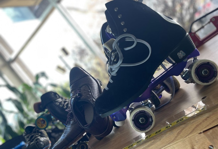 caption: Skates come in a variety of forms, depending on what kind of skating you're doing. 