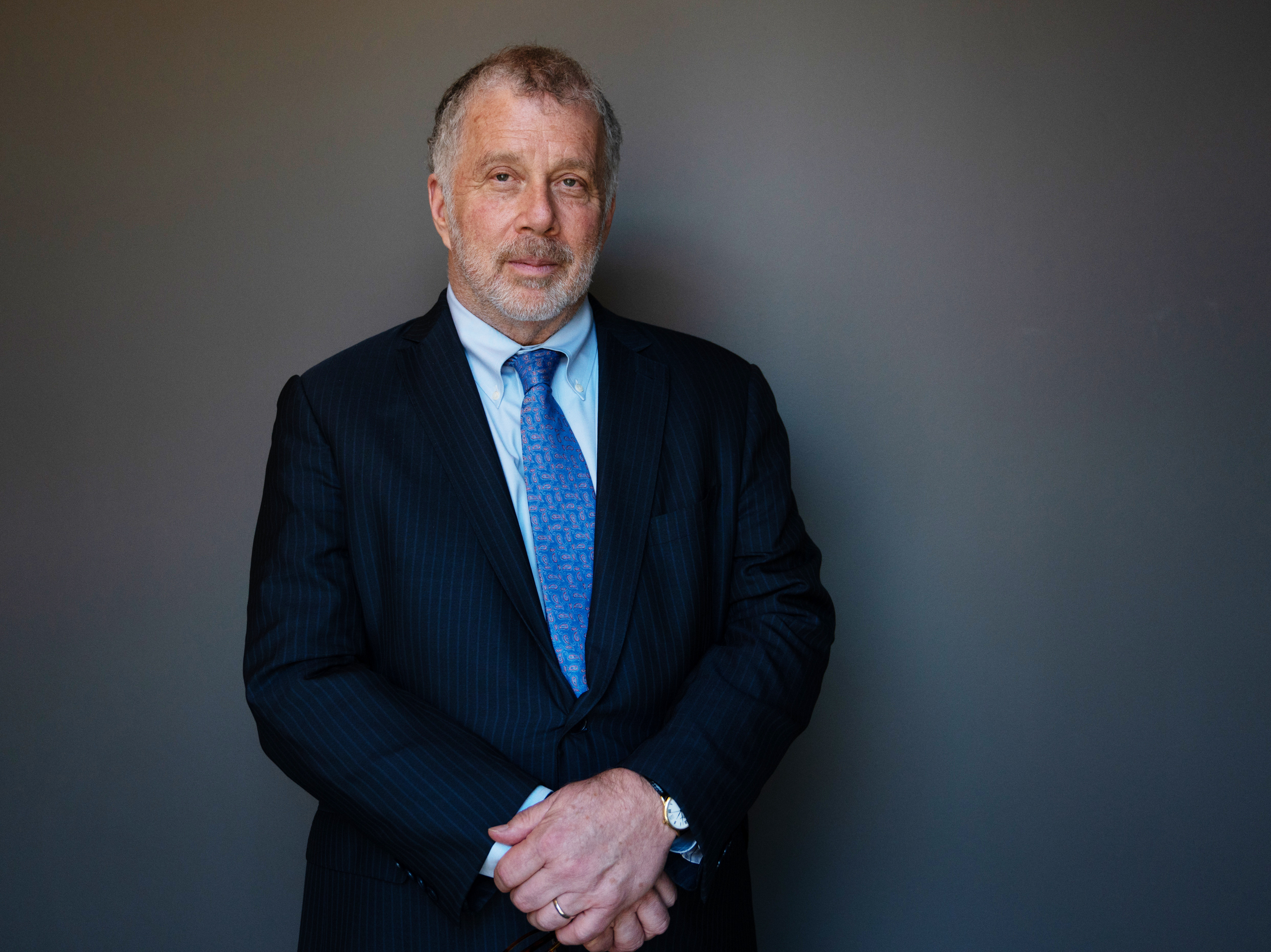 caption: Lawyer Reid Weingarten made his reputation by sending lawmakers to prison and investigating allegations in 1992 that a presidential campaign conspired with a foreign adversary to help its own election prospects.