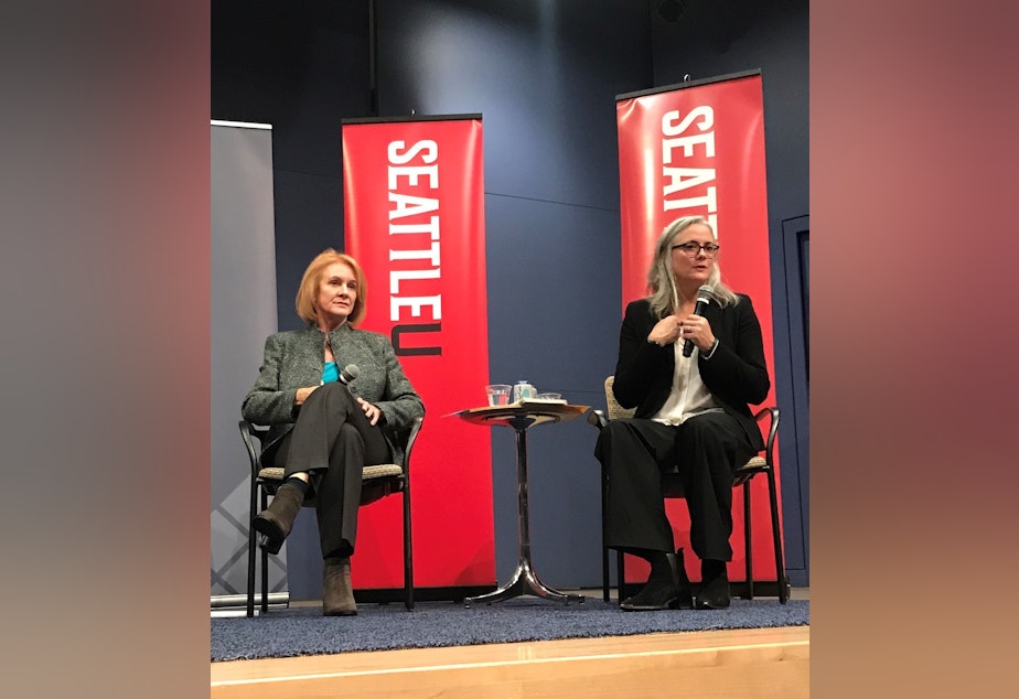 caption: Mayoral candidates Jenny Durkan and Cary Moon at Seattle University